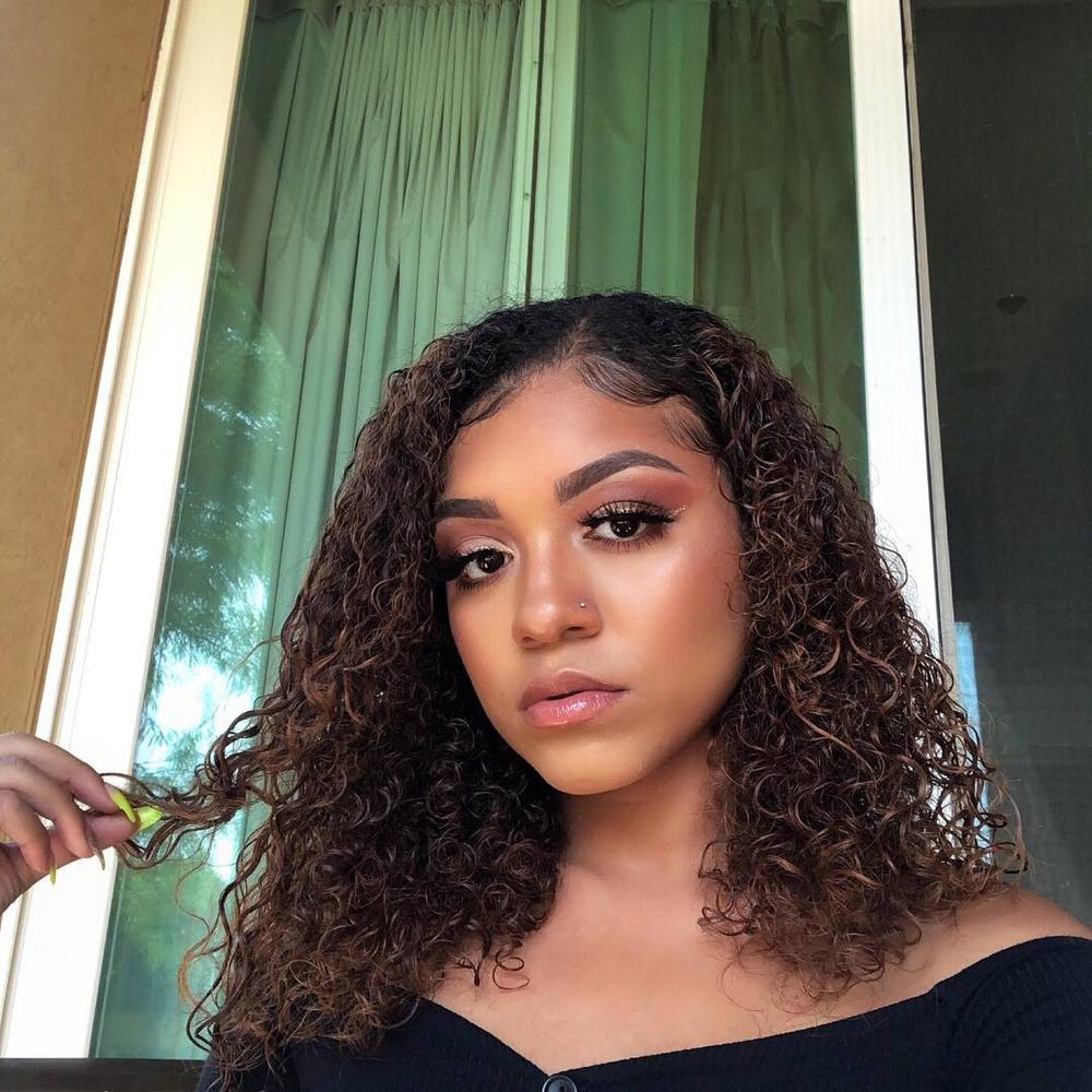 Meet your Posher, Marisela